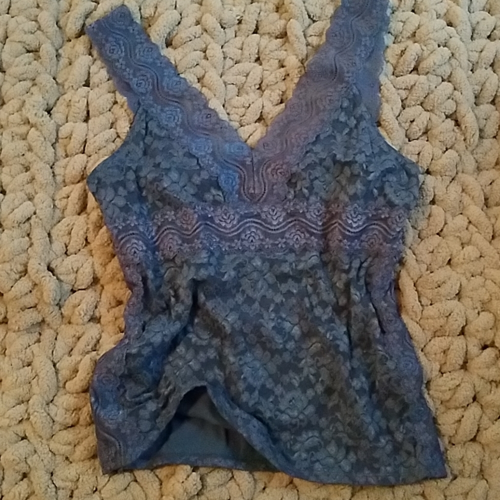 Victoria's Secret Blue Lace Stretch Camisole Top L